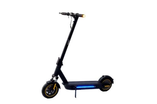 HK Max folding electric scooter | 500-750W | 15Ah battery | 10 inch tires | Bluetooth App | Turn Signals